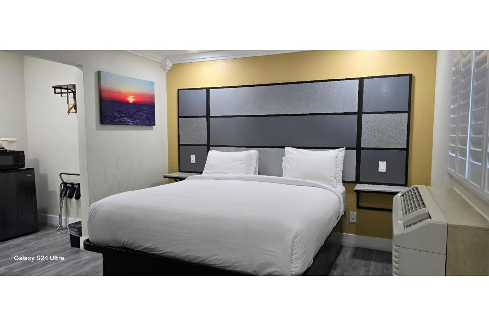 Hotel Avenida Victorville I 15 Kültér fotó